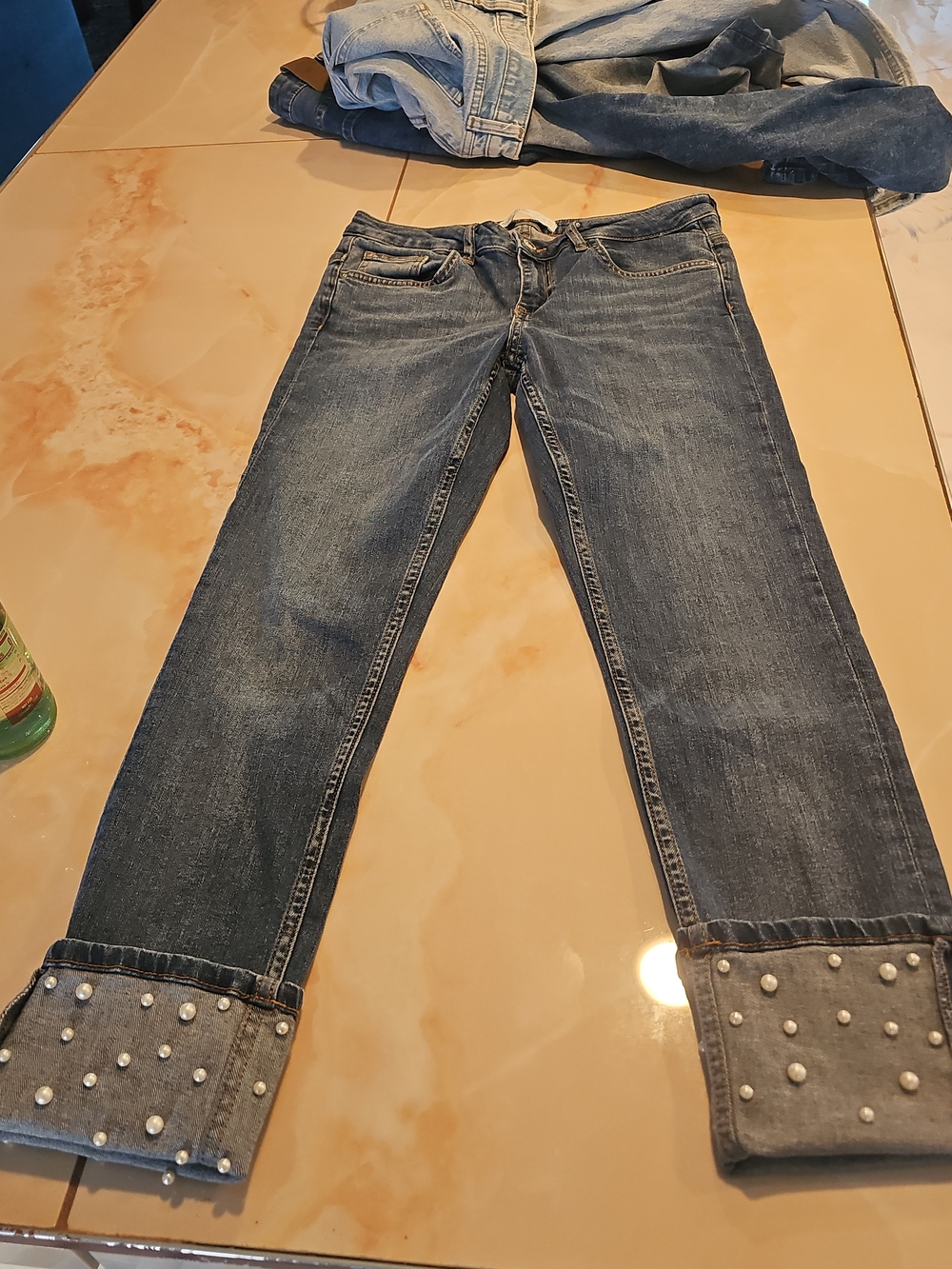 Zara Blue Cropped Jeans with Pearl-Cuff Detail